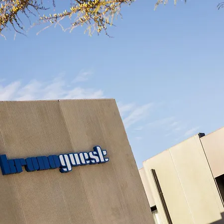 Kronoguest - Auto Check-in Pensionat Castanares